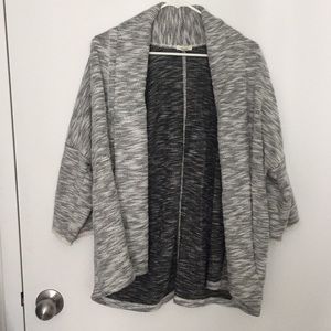 Super cute and soft Joie sweater!